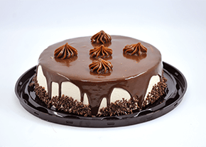 Torta Pronta Chocolate feita com Moça® 1kg